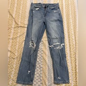 American eagle Mom jean